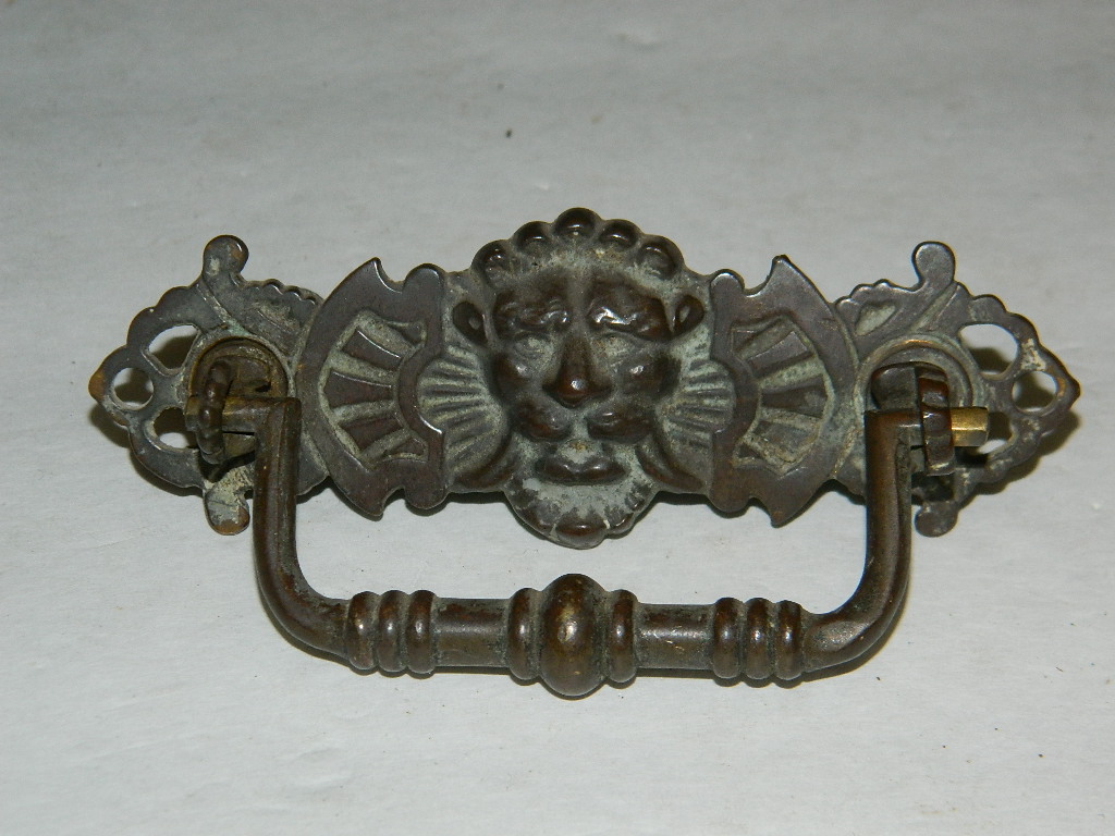 Antique Drawer Pulls