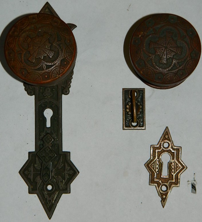 Antique Restoration Hardware, dks61