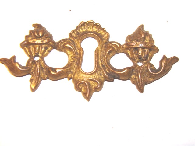 ANTIQUE RESTORATION HARDWARE AT ROBINSONS ANTIQUES ESCUTCHEONS