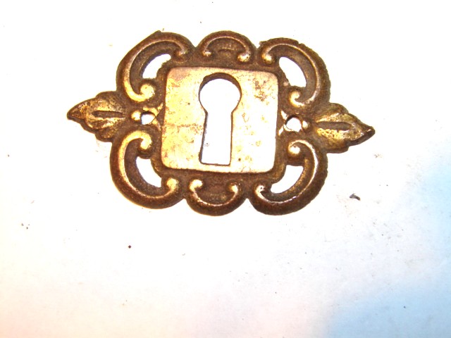 ANTIQUE RESTORATION HARDWARE AT ROBINSONS ANTIQUES ESCUTCHEONS