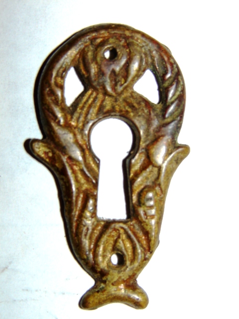 ANTIQUE RESTORATION HARDWARE AT ROBINSONS ANTIQUES ESCUTCHEONS