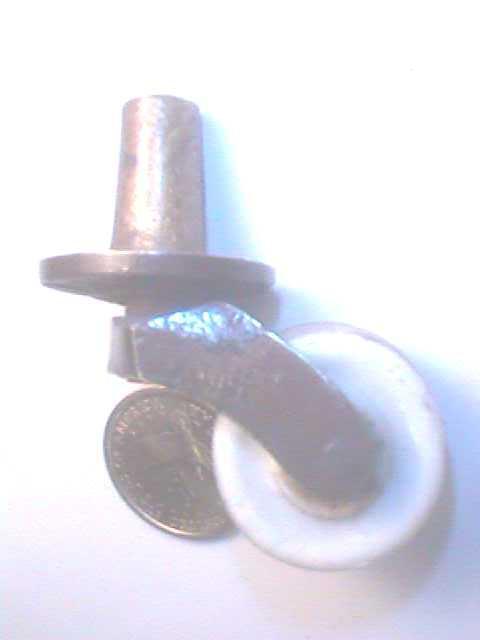 Antique Restoration Hardware, Castor