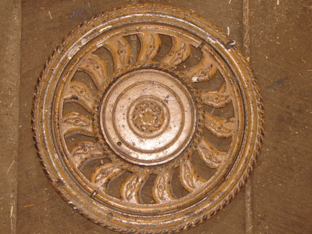  Antique Restoration Hardware, Register