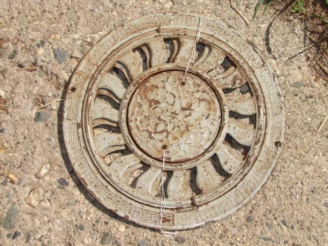  Antique Restoration Hardware, Register