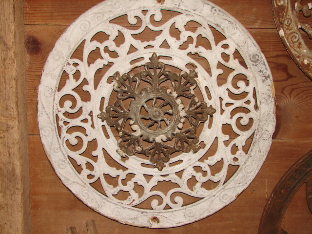  Antique Restoration Hardware, Register