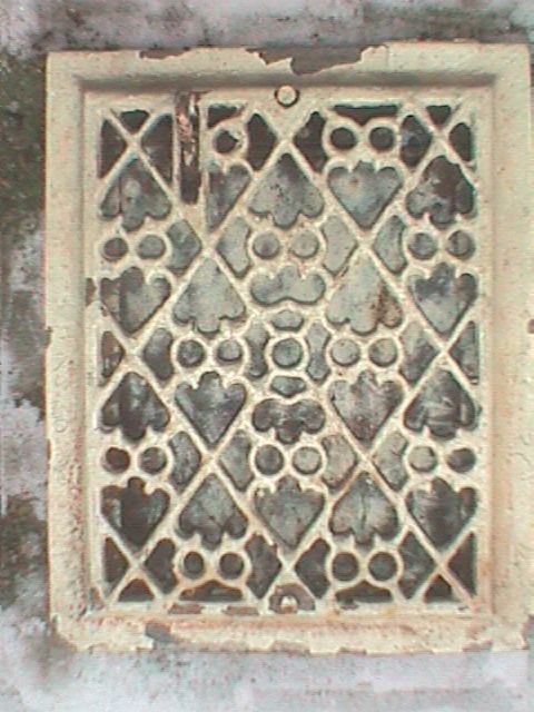  Antique Restoration Hardware, Register